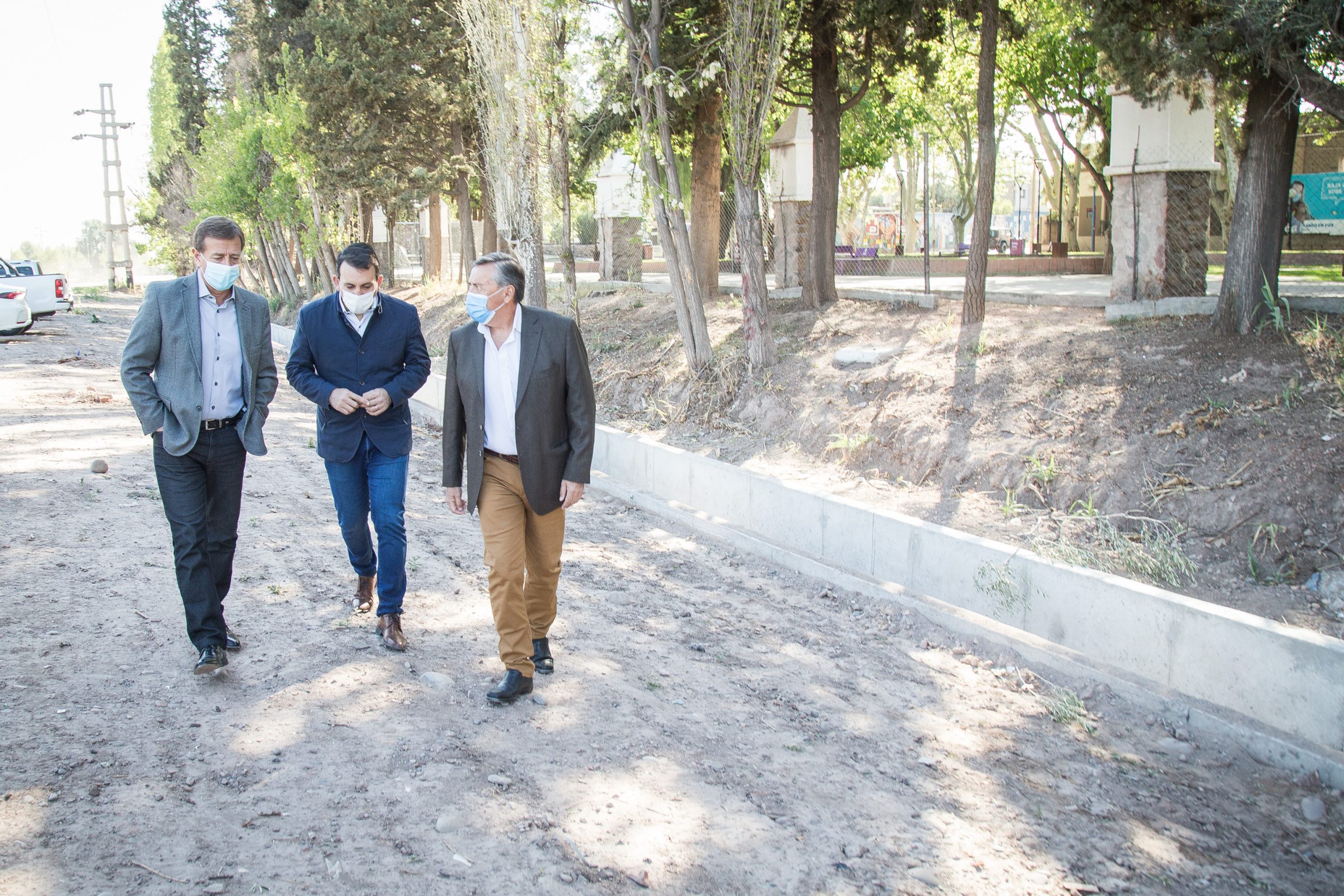 Suarez, Marinelli y García Zalazar inauguraron una importante obra en Godoy Cruz