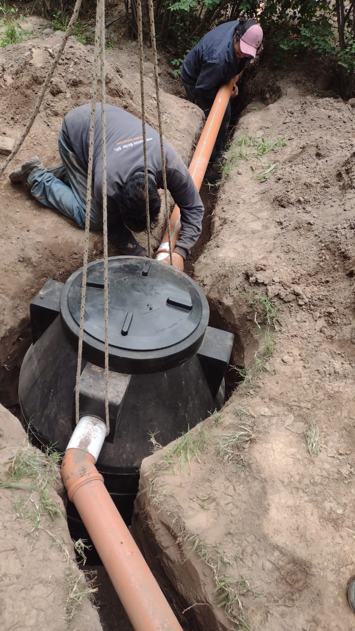 Cuenca del río Mendoza: instalan biodigestores para evitar contaminación