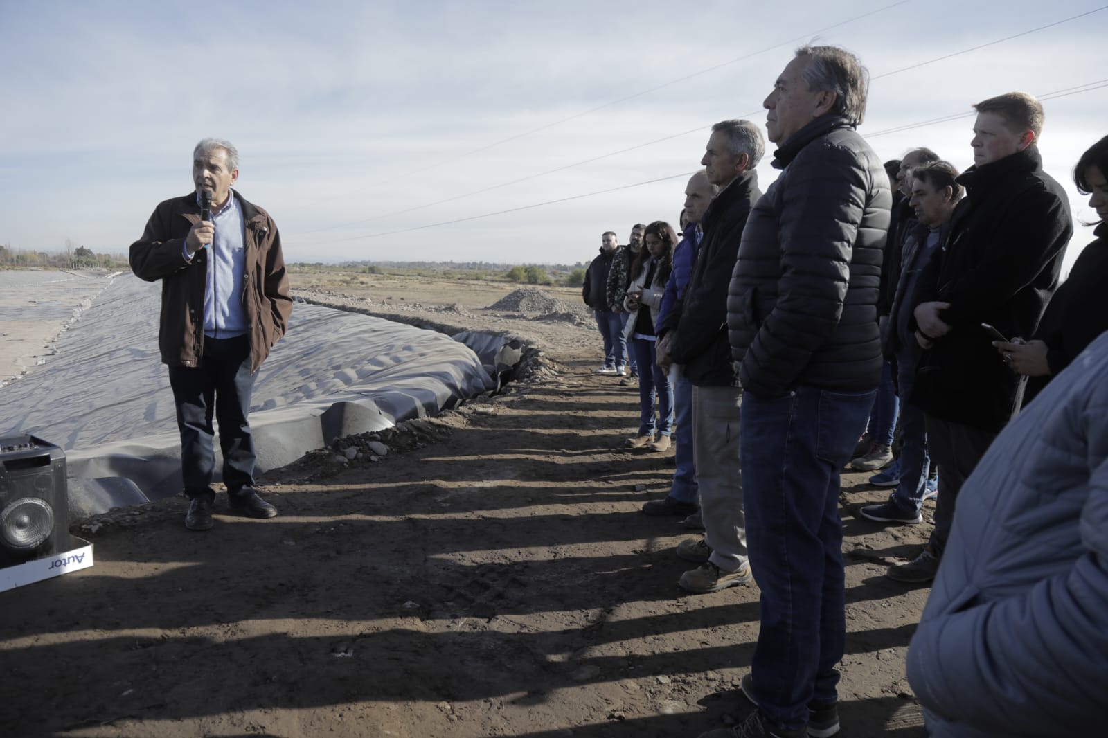 ¿Qué significa pasar de un sistema rígido a uno flexible para distribuir el agua de riego?