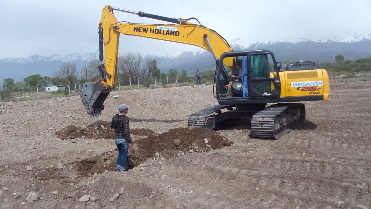 Plan de Obras 2023: se avanza en optimizar el agua que ingresa al reservorio del Arroyo Villegas-Canal La Pampa